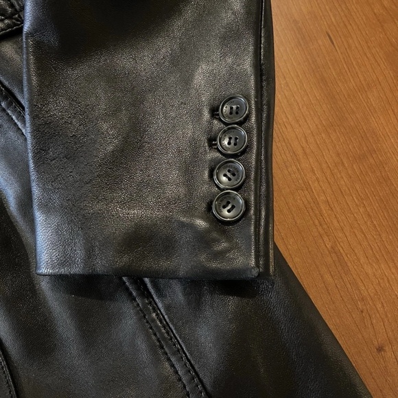 Jones New York Women’s Leather Jacket XL Black Genuine Leather Classic Coat - Picture 4 of 8